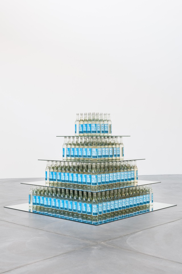 Non &#8211; Alcoholic &#8211; Vodka &#8211; Tower, 2006
Labeled bottles, mirrors
143.5 x 143.5 x 143.5 cm
Edition 1 of 3, each unique