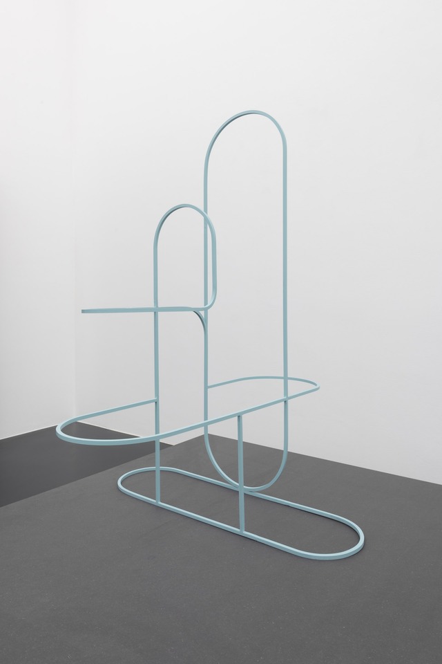 *Sentence Nr. 5*, 2018
Painted steel
134 x 109 x 91 cm