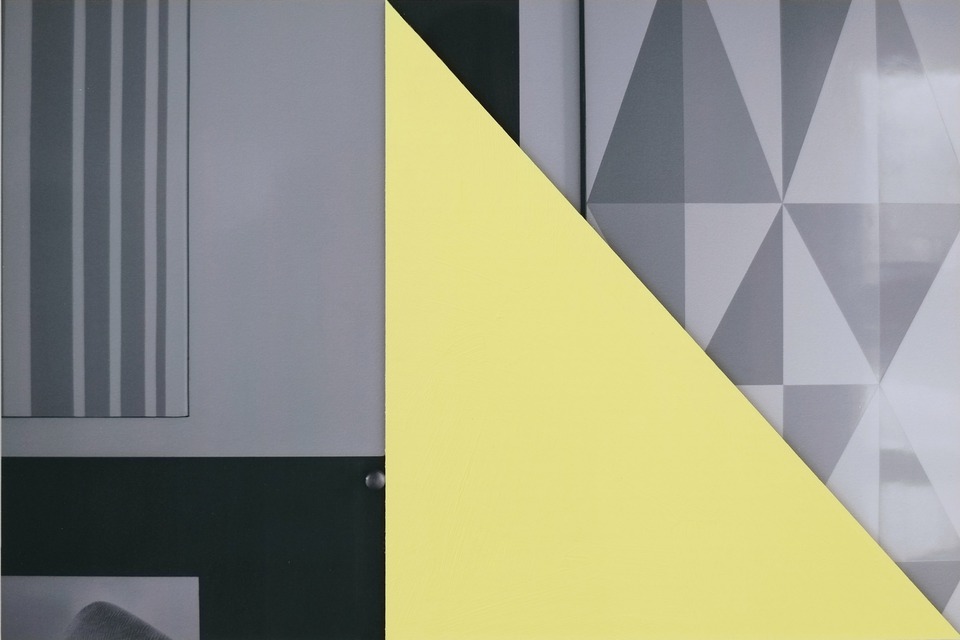 INTRUSION N° 55 (Shade of Progress), 2015
Acrylic and cardboard on inkjetprint
40 x 60 cm