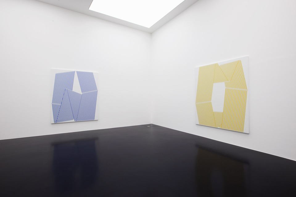 Terry Haggerty, In Between Elements\
Installation view\
von Bartha, S-chanf, 2011