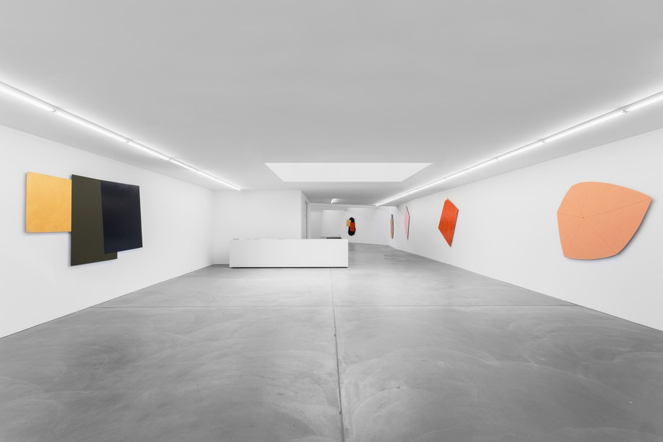 Imi Knoebel
Installation view
von Bartha, Basel, 2017