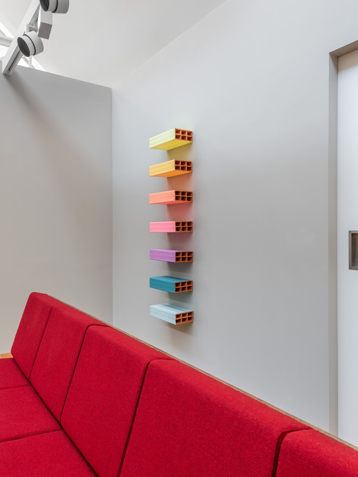 VonBartha_2020_Galerie-Showroom_Basel_DSC4051_web_(c)Ben_Koechlin