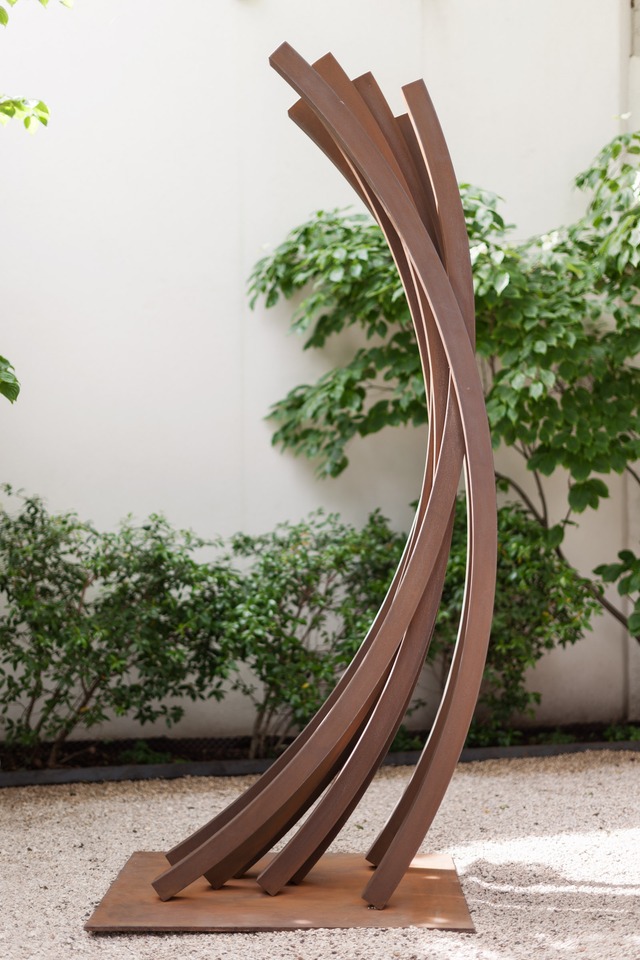 78.5° Arc x 8, 2011\
COR-TEN steel\
218 x 80 x 79 cm