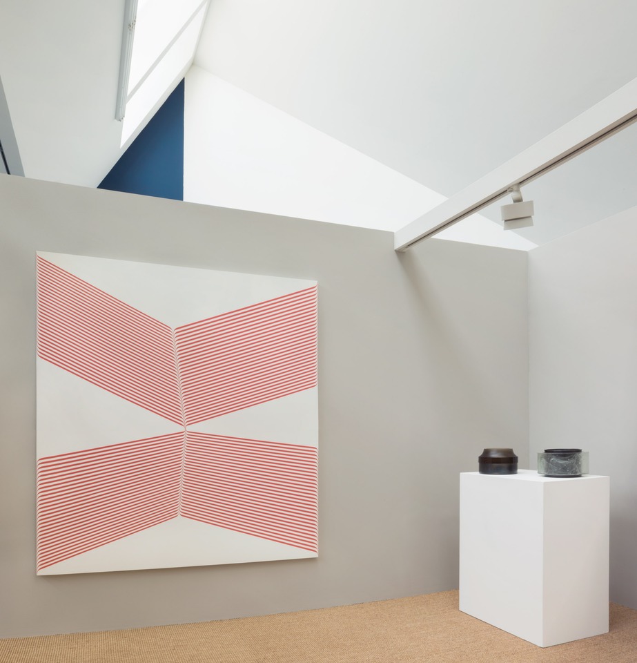 Left: Terry Haggerty, Middle Ground, 2008, Acrylic on canvas, 183 x 153 cm
Right: Two works by Anna Dickinson