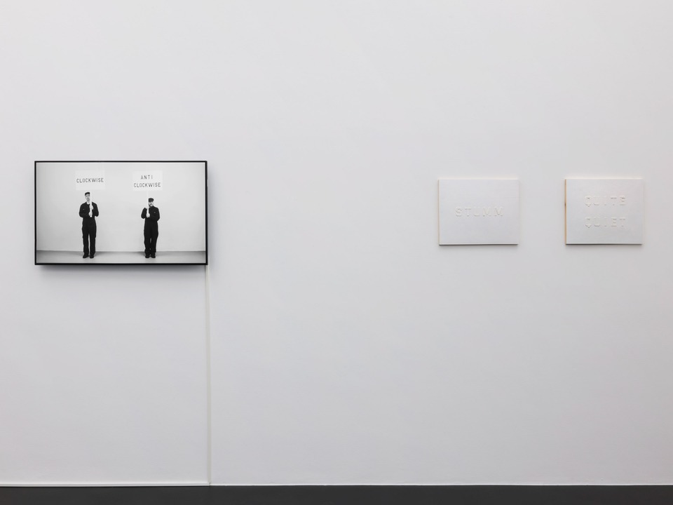 John Wood & Paul Harrison, Words Made of Atoms

Exhibition view

von Bartha, S-chanf, 2020