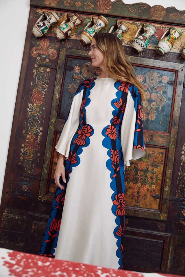 JJ in the Carpathian patterned 'Sorella' dress