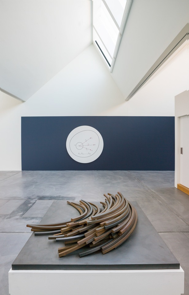 Bernar Venet, Trajectory

Exhibition view

von Bartha, Basel, 2020