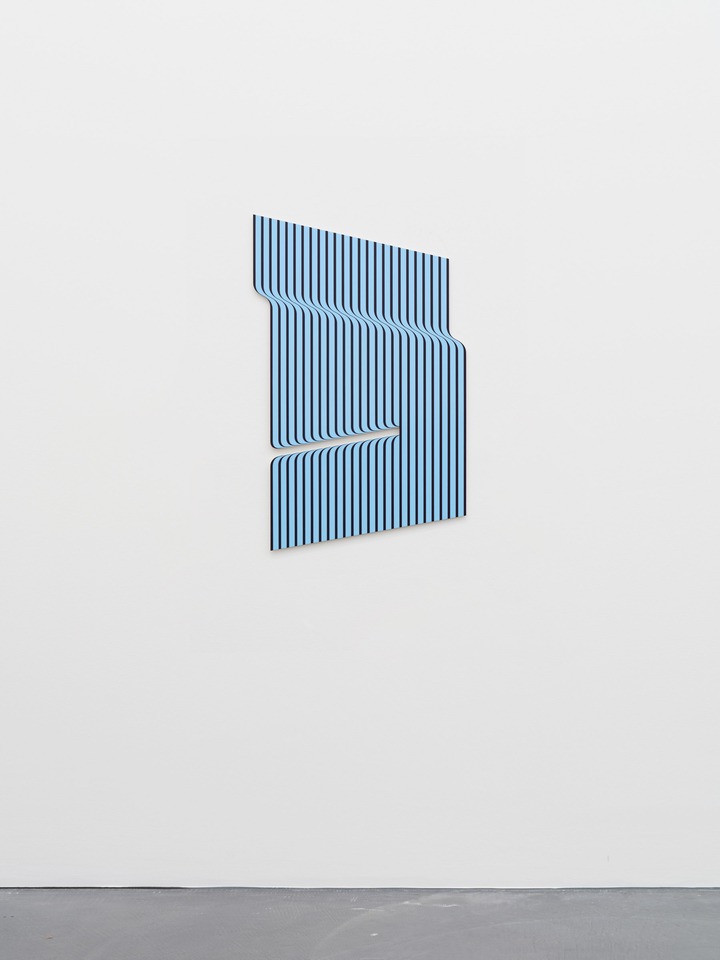 **Terry Haggerty**
*Tight spot*, 2020
Acrylic on steel
90 x 57 cm