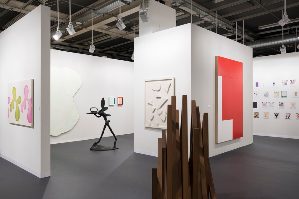 VB_20210919_Art_Basel_Booth-059
