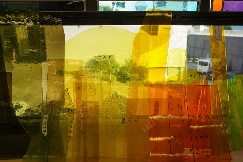 The various options for yellow coloured stained glass to be placed