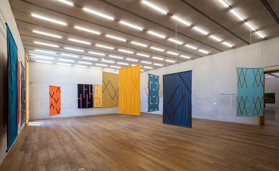 Felipe Mujica, Perez Art Museum Miami\
The Swaying Motion on the Bank of the River Falls\
2021, Foto © PAMM