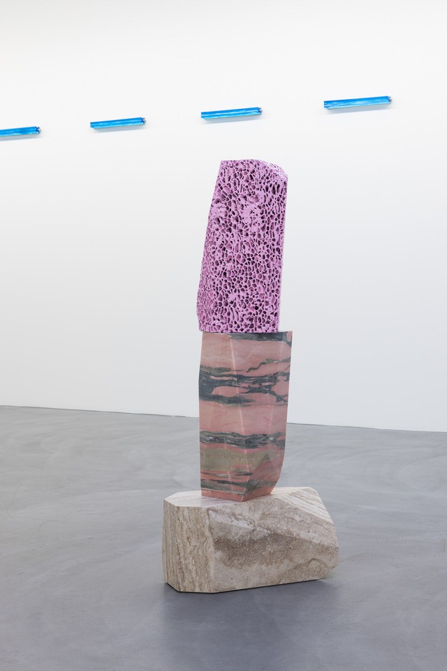 Superflex, There is an Elephant in the Room
Exhibition view
von Bartha, Basel, 2021