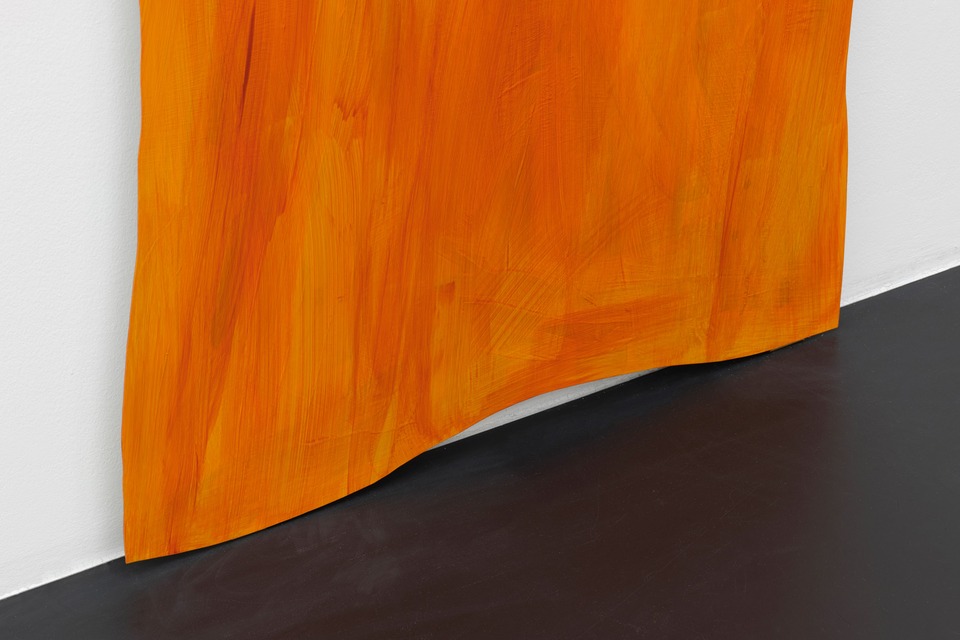 Detail: Imi Knoebel\
Standing Painting P , 2021\
Acrylic / Aluminium\
389 x 96.2 x 4.5 cm