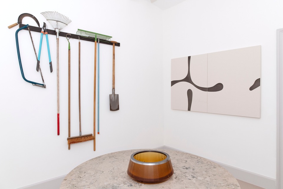 (Left)
Florian Slotawa
Garden Tools (4), 2010
Mixed media
214 x 166 x 12 cm
Unique work with a series of 9
