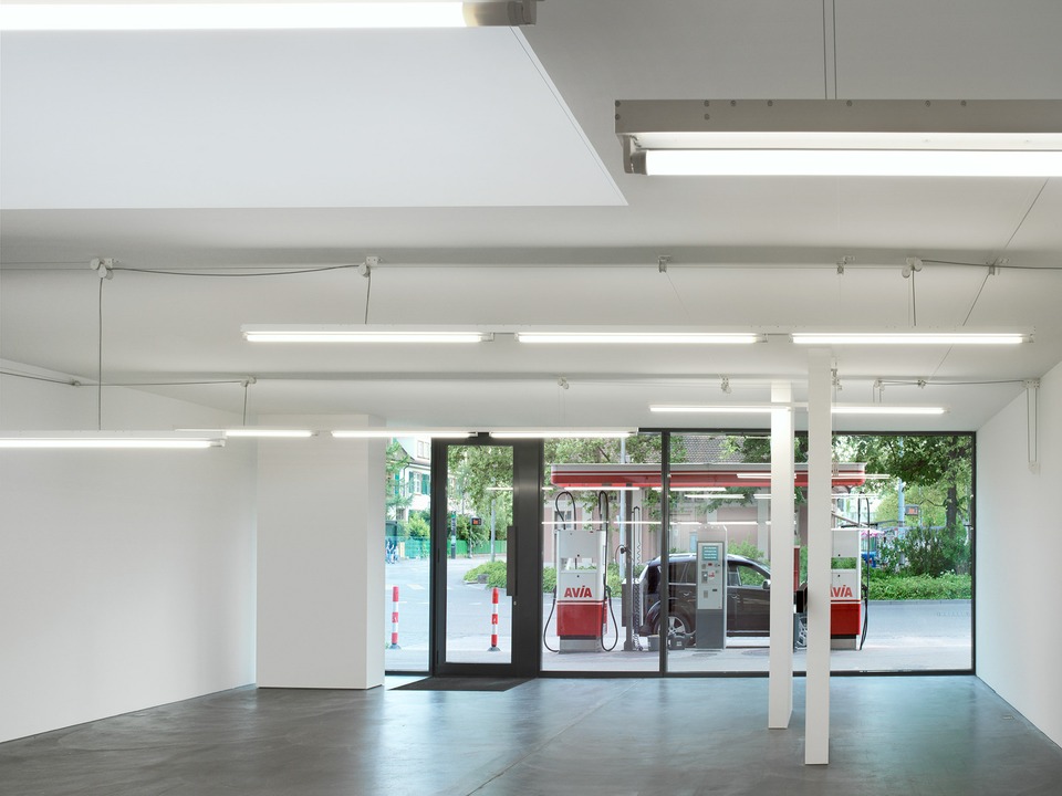 Sarah Oppenheimer, N-02

Exhibition view

von Bartha, Basel