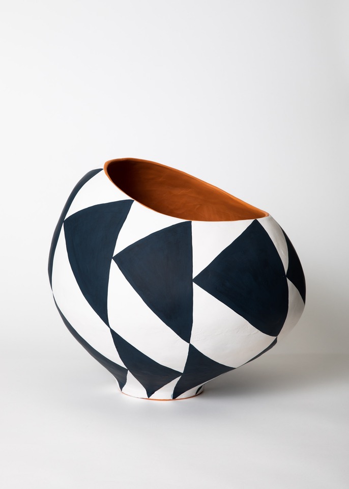 **Athene Galiciadis**
*Empty Sculptures (Big Black Triangles)*, 2023
Acrylic on ceramic
47 x 52 x 52 cm