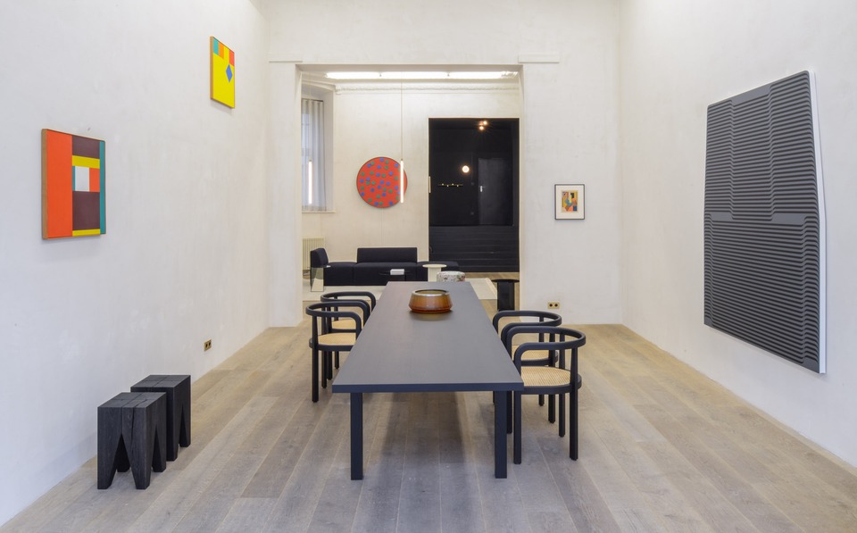 Imaginary Collection, Berlin

Installation view

Andreas Murkudis, Potsdamer Strasse 98, Berlin

Photos: Philipp Mainzer, e15