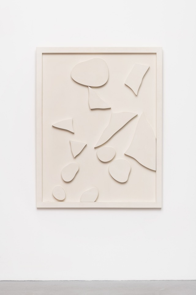 *Constellation d’un désespéré – Konstellation eines Verzweifelten*, 1943
Painted wood
140 x 110 cm