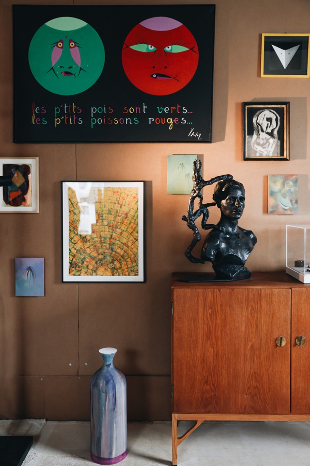 Installation view of NOMAD 2024\
with works by (f.l.t.r.) Athene Galiciadis, Yves Laloy, Francisco Sierra, Brion Gysin, Claudia Wieser, Barry Flanagan, Béla Kádár and Man Ray