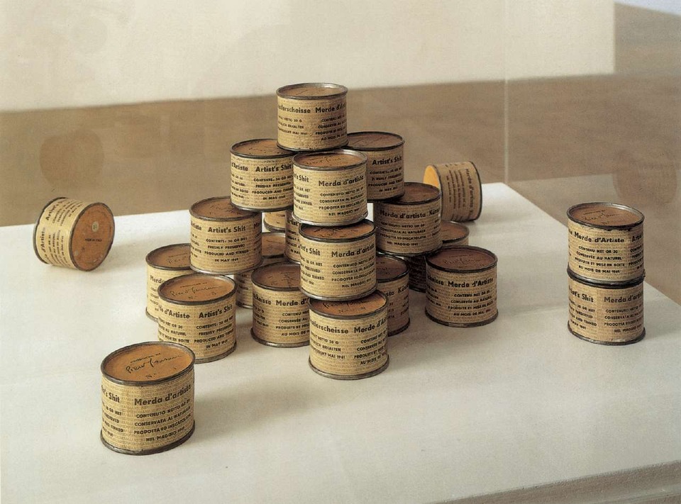 Piero Manzoni, Merda d’artista, 1961, Museo del Novecento, Milano