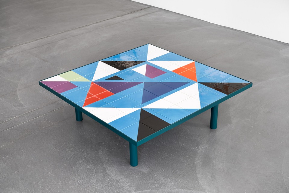Claudia Wieser
Triangles, 2024
Glazed ceramic tiles on MDF
108 x 108 x 35 cm
Ed. of 5 + 2 AP
