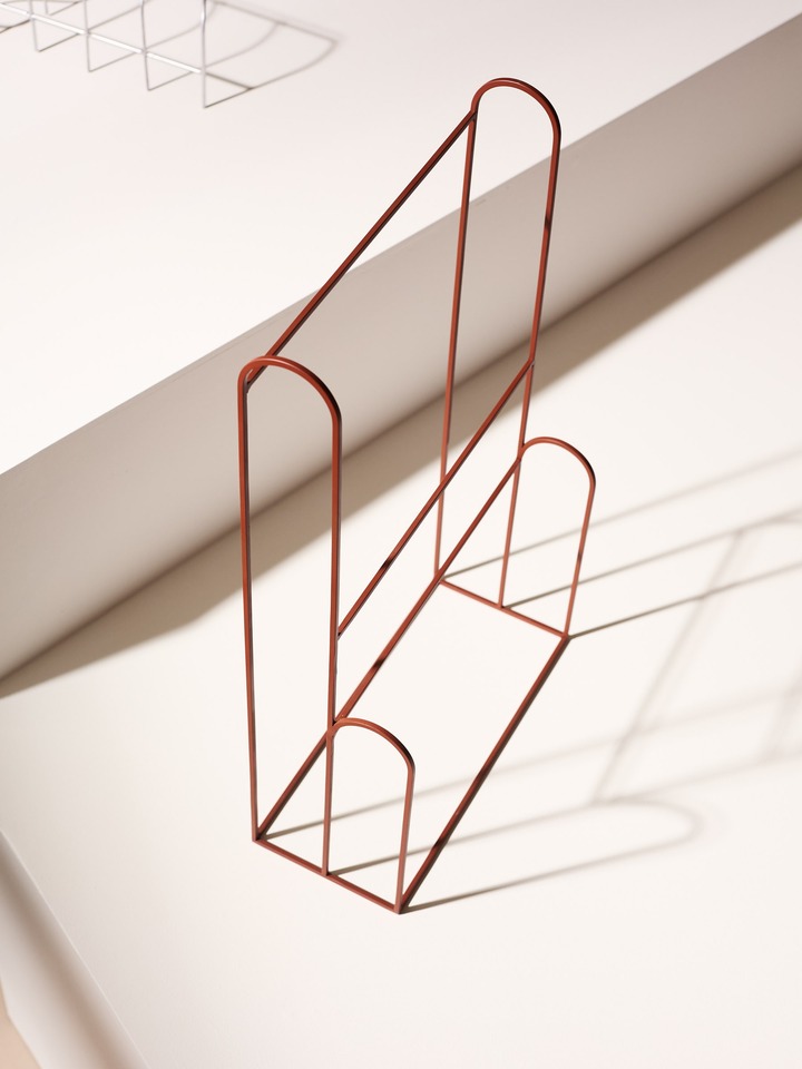 **Boris Rebetez**
*Sentence *, 2020
Lacquered steel
70 x 40 x 25 cm