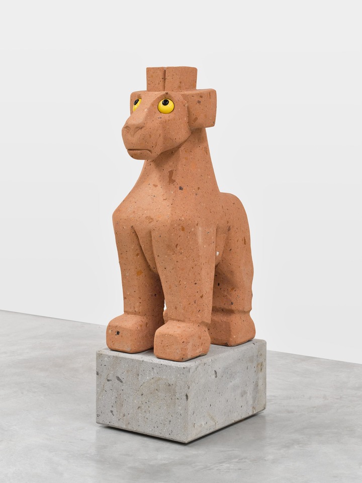 Olaf Breuning
Giraffe, 2024
Orange cantera stone, ceramic, cantera stone
149.9 x 59.7 x 45.7 cm