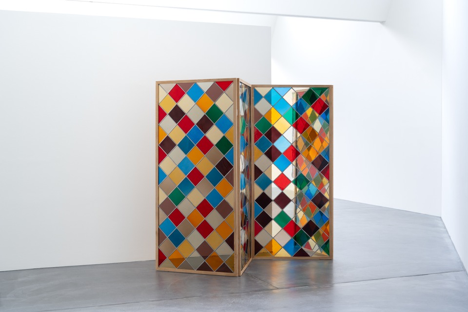 Installation view, “Linr,” 2025, at von Bartha, 2025
