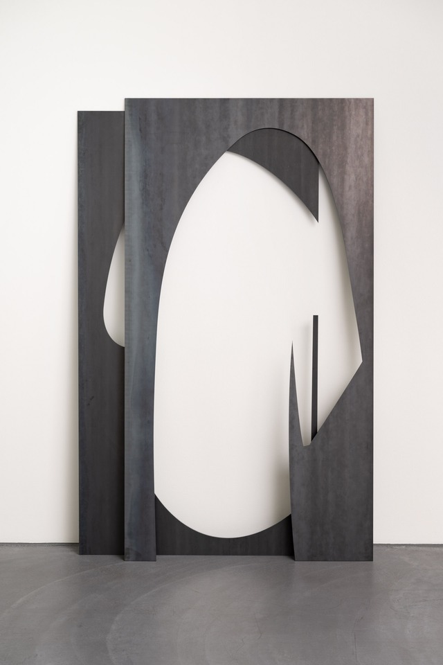 *Drop (no. 21)*, 2025

Cor-ten steel

197 x 127 x 22 cm
